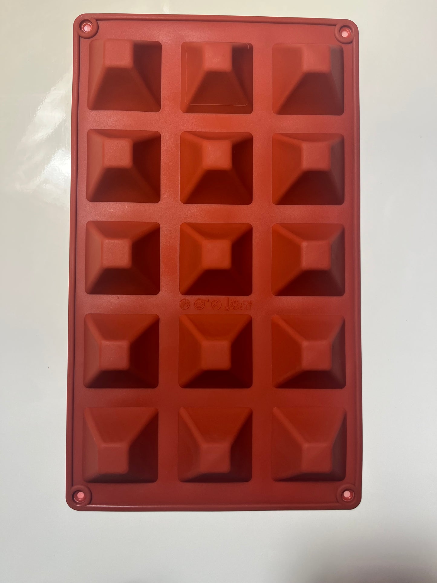 Moule silicone 15 pyramides