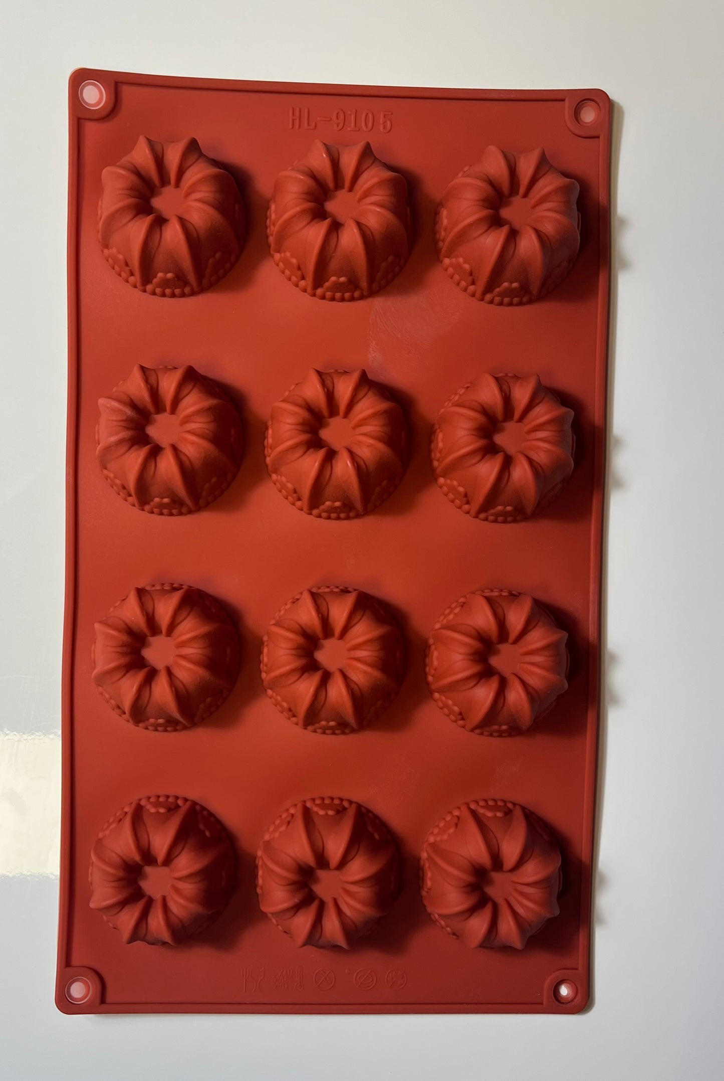 Moule silicone 12 couronnes