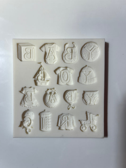 Moule silicone modelage bébé