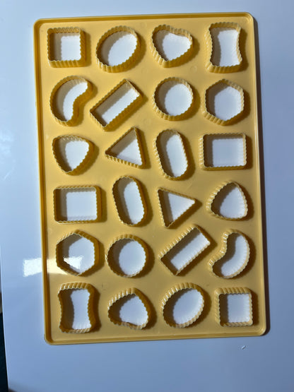 Emporte pièce 24 petits fours