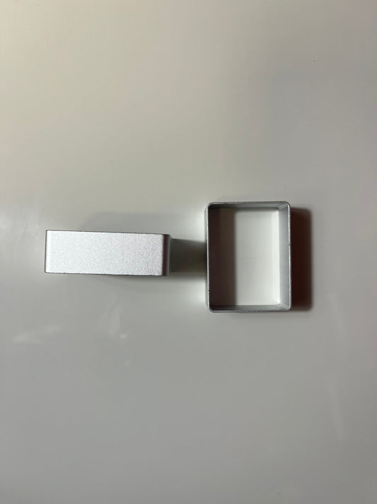 Emporte pièce Aluminium forme rectangle.