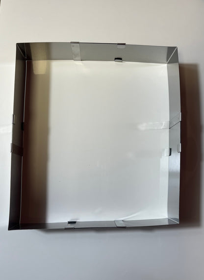 Cercle à gâteau extensible forme carré 15-27 CM