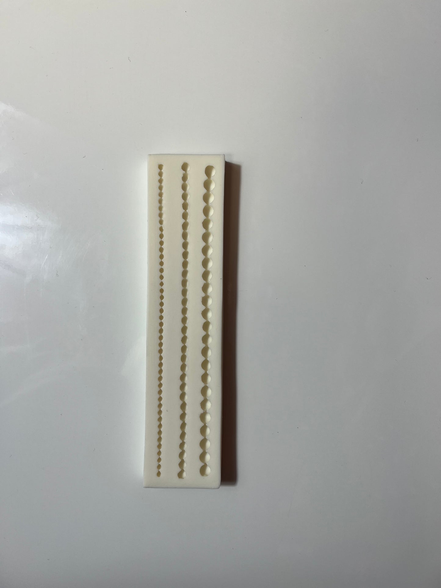 Moule silicone collier de  perles